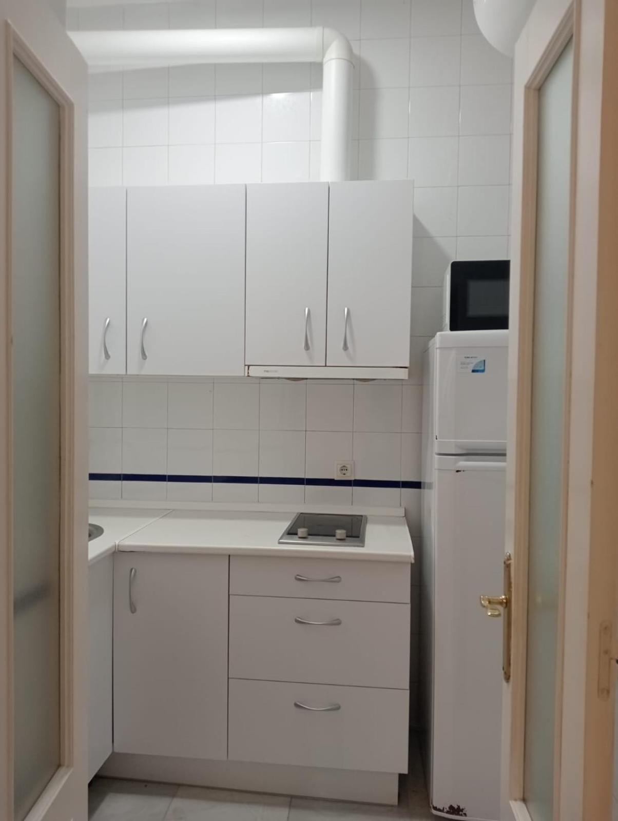 C Palacio Parking Segun Disponibilidad Sewilla Zewnętrze zdjęcie